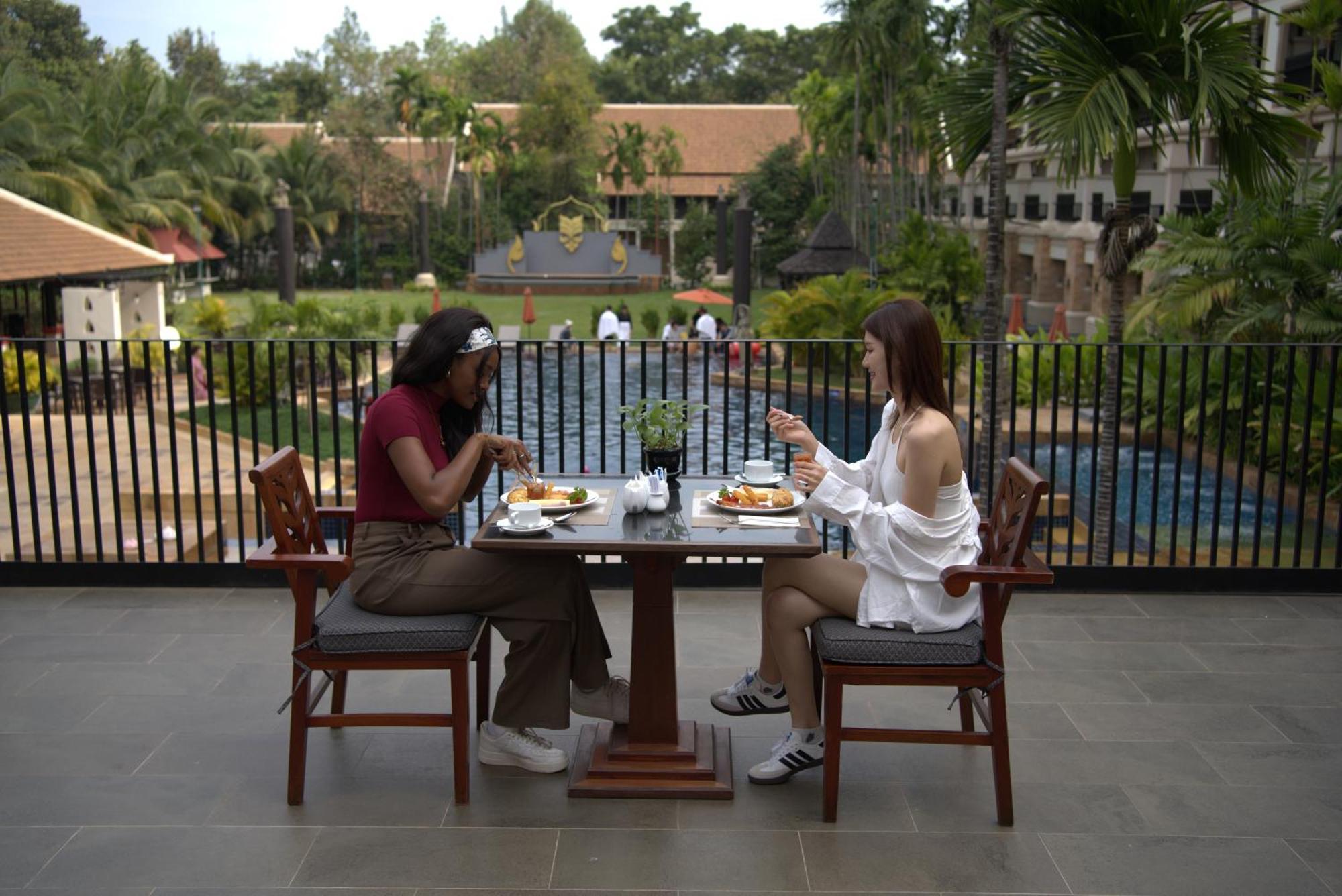 Angkor Miracle Resort & Spa Siem Reap Exterior foto